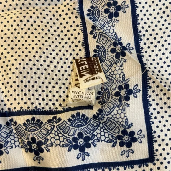Vintage Anne Klein Silk Scarf Navy Blue Polka Dot Floral Lace Border 26" Square - Picture 9 of 14